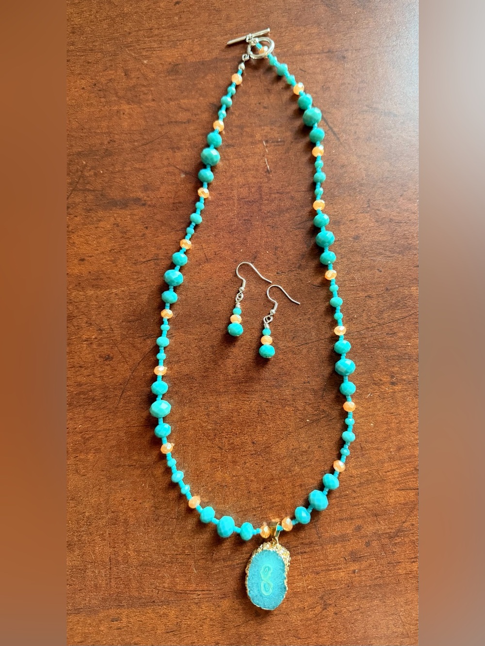 Turquoise Beaded Necklace and Earring Set - handmade
